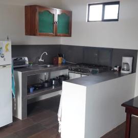 OASIS JENY Apartamento con entrada independiente 3，位于比亚米尔港的酒店