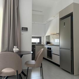 ΘΕΑ 5 Comfortable 1BR and 2BR Apartments