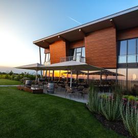 Weinzuhause Hotel-Restaurant-Vinothek，位于Mommenheim的酒店