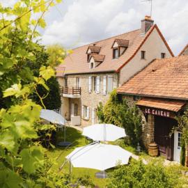 Domaine de Vandenesse Et Spa，位于Vandenesse-en-Auxois的酒店
