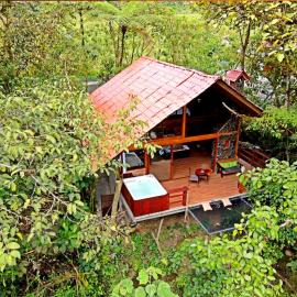 Cabaña "Los Cedros", Sumak Cabañas，位于Baeza的酒店
