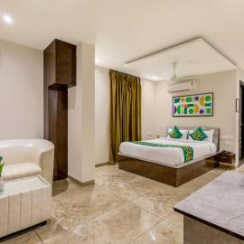 Treebo Iraa, 5 Minutes From Railway Station
