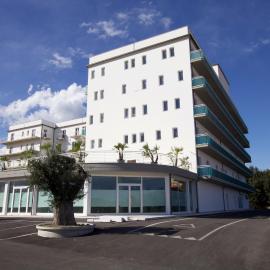 Residence Le Stelle，位于Campolungo的酒店