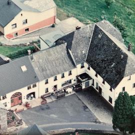 Gasthaus zur Heide am Nürburgring，位于Welcherath的酒店