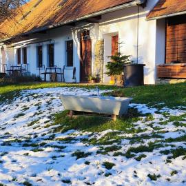 Historický objekt Ailit，位于Podbranč的酒店