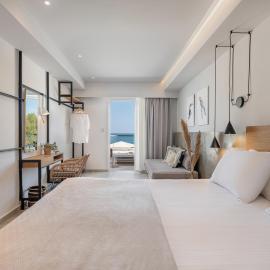 Alexia Beach Hotel