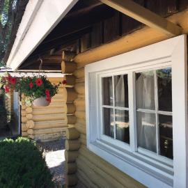 Ashton Log Cabins，位于阿什顿的酒店