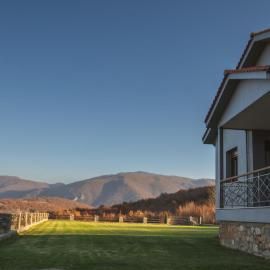 Lake Guest House，位于Vritá的酒店