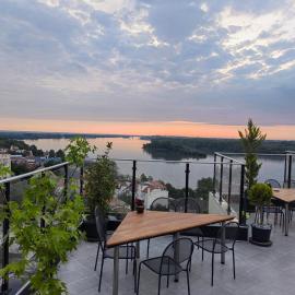 Rovno Hotel，位于维丁的酒店