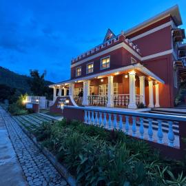 Summer House Nandi Foothills，位于Nandi的酒店