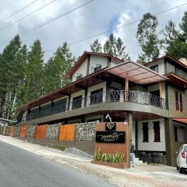 Serenity Villa Guci，位于Tuwel的酒店