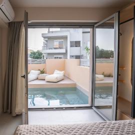 Nympheas Luxury Villas，位于马斯蒂查里的酒店