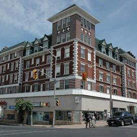 Kenricia Hotel,位于肯诺拉的酒店