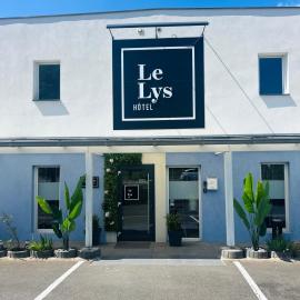 Hôtel Le Lys，位于Oeting的酒店