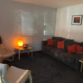 NEW Super 2BD Flat near Dalkeith Town Centre，位于达尔基斯的酒店