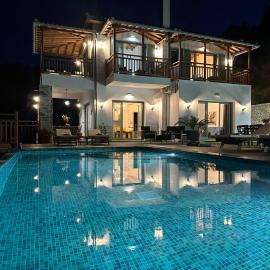 Villa Mavraki，位于格洛萨的酒店