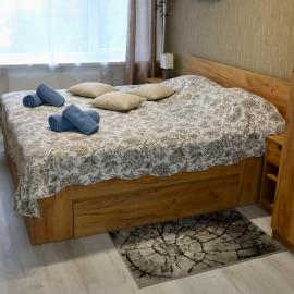 PILS IELAS apartamenti，位于斯米尔泰内的酒店
