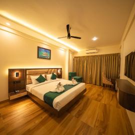 Hotel Navil Exotica，位于Chicalim的酒店