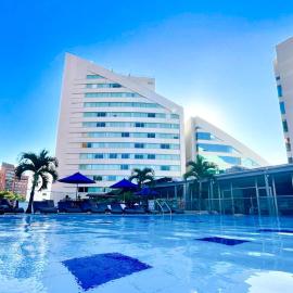 Hotel San Fernando Plaza，位于麦德林的酒店