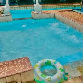 Vila Princess Sentul 24jam, 4 bedroom Private pool, Tenis meja, mini soccer, mini billiard, Karaoke, Baru direnovasi lebaran 2026 ,Ayunan,BBQ, bebas jam cekin, cekout sesuai jm cekin，位于茂物的酒店