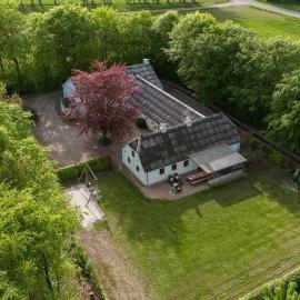 Beautiful Home In Skjern With Sauna，位于斯凯恩的酒店