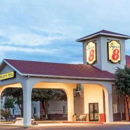 Super 8 by Wyndham Willcox，位于威尔科克斯的酒店