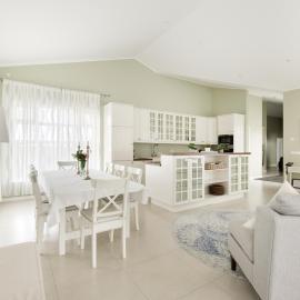 SAGA Circle Villas，位于塞尔福斯的酒店