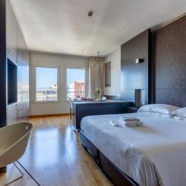 Wall Art Hotel & Residence，位于普拉托的酒店