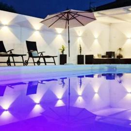Villa Lounge Paradise，位于塞特尼尔的酒店