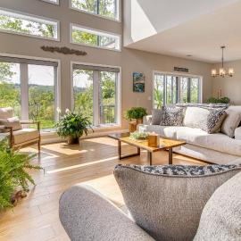 Angler's Retreat on the White River: Pets Welcome!，位于Cotter的酒店
