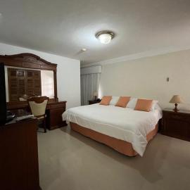 castillo de la fantasia hotel，位于圣克里斯托瓦尔的酒店