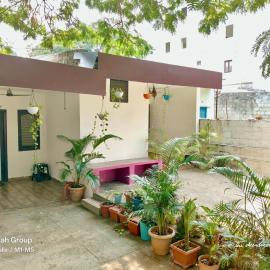 Annamaiah Guest House & Homestay - Tirupati - Home Food Service，位于蒂鲁帕蒂的酒店