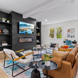 Spacious 4BR House Near Downtown, Perfect for Groups & Pets，位于底特律的酒店