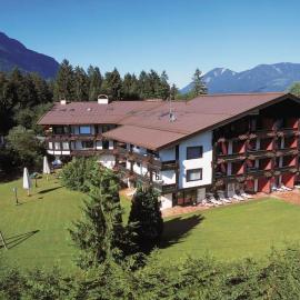 Hotel Quellenhof，位于格赖瑙的酒店