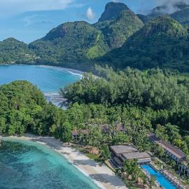 Avani+ Barbarons Seychelles，位于Grand'Anse的酒店