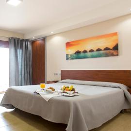 Hotel Olympia Ronda I，位于厄尔普伊格的酒店