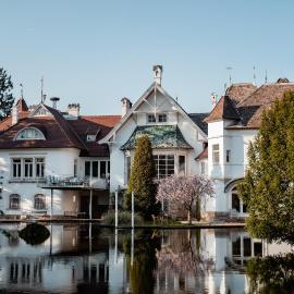 Schloss Schönau，位于Schönau an der Triesting的酒店
