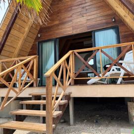 CABAÑA TRIANGULAR Tulumcito，位于卡门城的酒店
