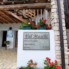 B&B Val Maschi，位于Lamon的酒店
