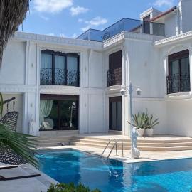 Cloud Nine by Alara - Luxury Private Pool and Garden Villa，位于贝利克杜祖的酒店