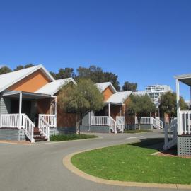 Mandurah Ocean Marina Chalets，位于曼哲拉的酒店