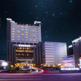 Hyunjin Tourist Hotel，位于东海市的酒店
