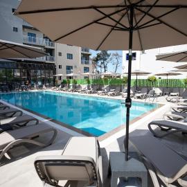 Hotel Apart Resilient