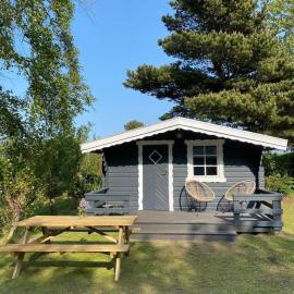 Blockhütte Nordsee Tiere Spielplatz，位于凡岛的酒店