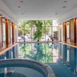Lion's Garden Hotel