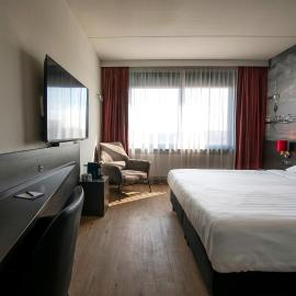 Bastion Hotel Rotterdam Alexander，位于鹿特丹的酒店