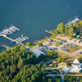 Hafencamp Senftenberger See，位于森夫滕贝格的酒店