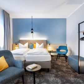 Hotel Purucker，位于库姆巴赫的酒店