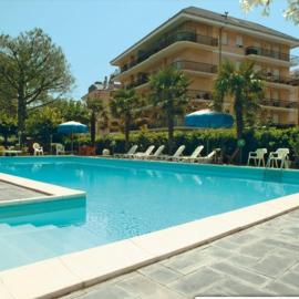 Hotel Tritone