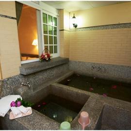 Songboling Hot Spring Inn，位于Liugui的酒店